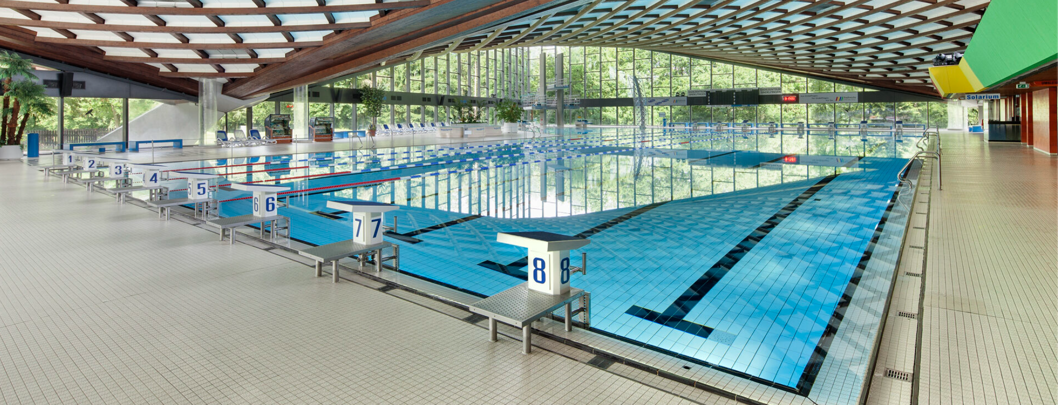 Mehr über den Artikel erfahren Wussten Sie zum Hallenbad, dass…
