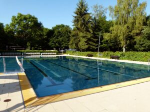 Badezentrum Erlebnisbecken 2