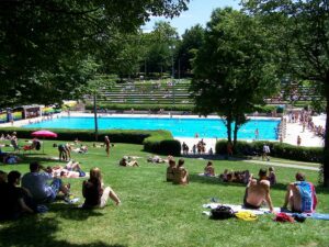 Badezentrum Liegewiese